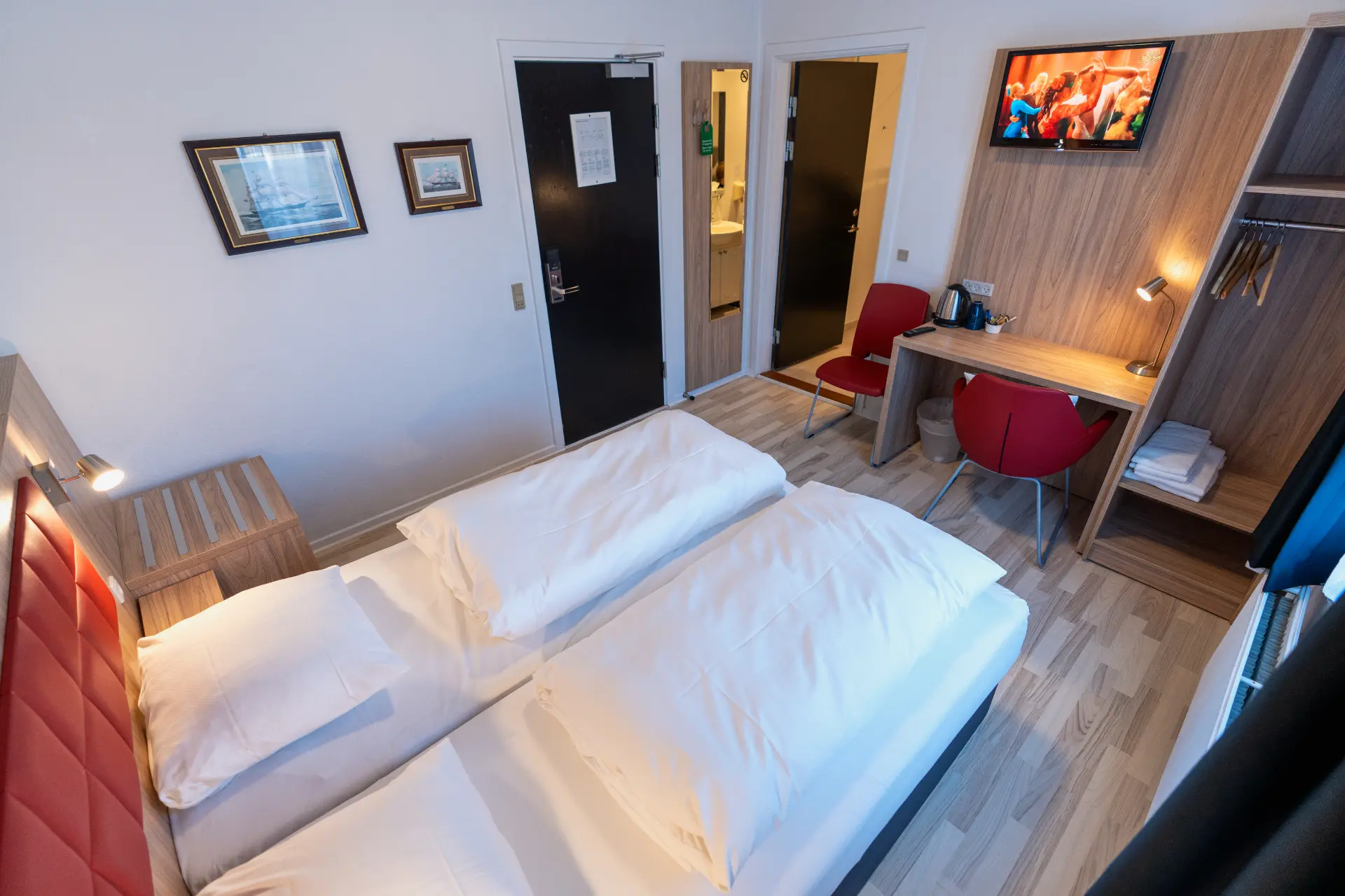 dobbelt twin hotelværelse (6)